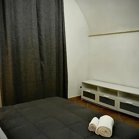 Domus